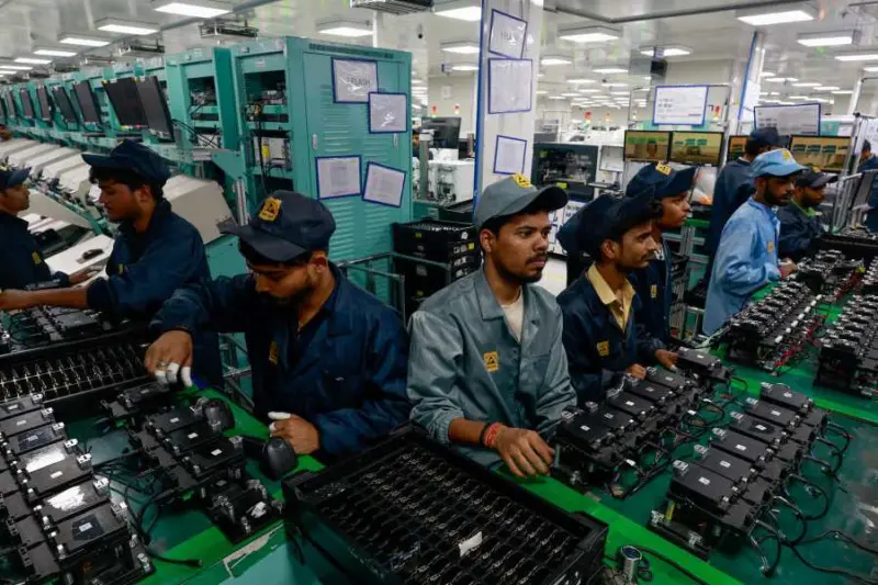 Govt approves 29 electronics manufacturing projects worth $750 million, eyes $500 billion industry by 2031