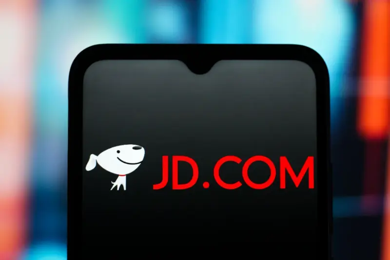 JD Stock Slips Pre-Market: JD.com Turns Loss-Making In Q4, Investments Pressure Margins