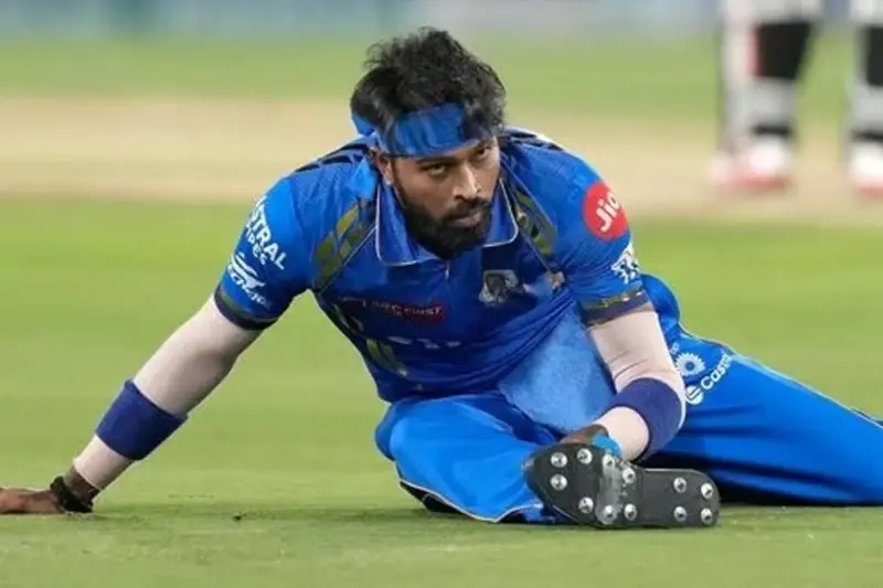 IPL 2026: 'হার্দিক প্লাস্টিক ক্যাপ্টেন!' মুম্বই-অধিনায়ককে আরও কোণঠাসা করলেন এই প্রাক্তন তারকা