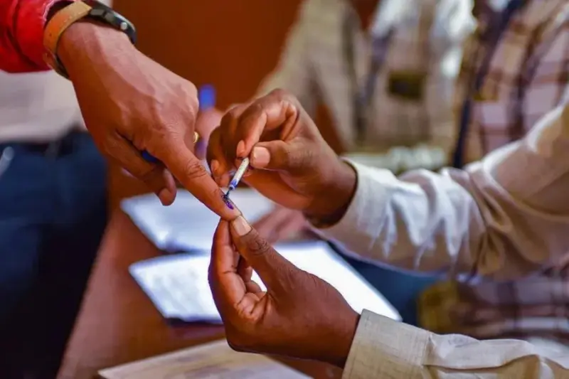 T Nagar election 2026: AIADMK's Sathiyanarayanan B leads early; DMK's sitting MLA trails