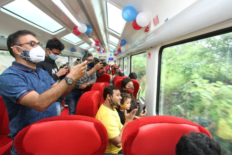 Over 100% occupancy to Vista dome Coaches on Mumbai-Pune/Goa Route
