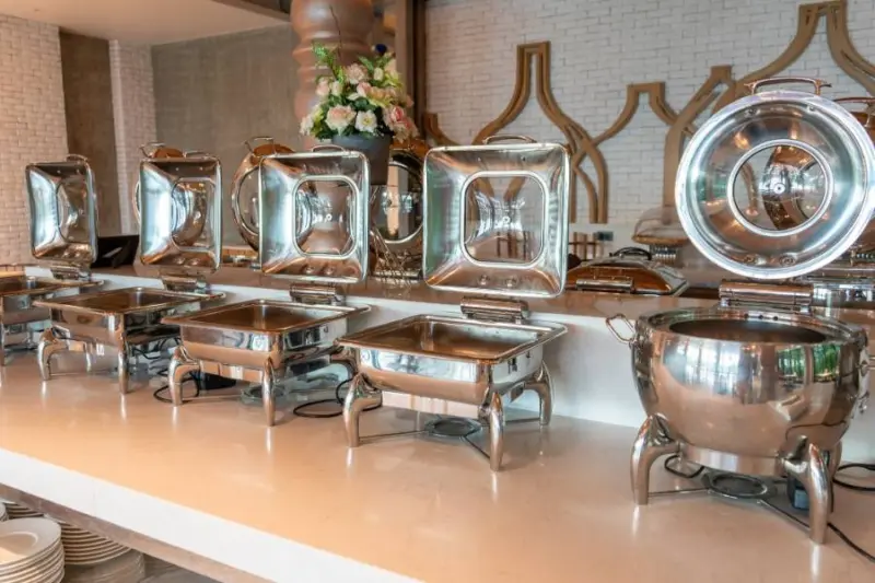 Kolkata restaurants cut buffets and trim menus as LPG shortage hits commercial kitchens