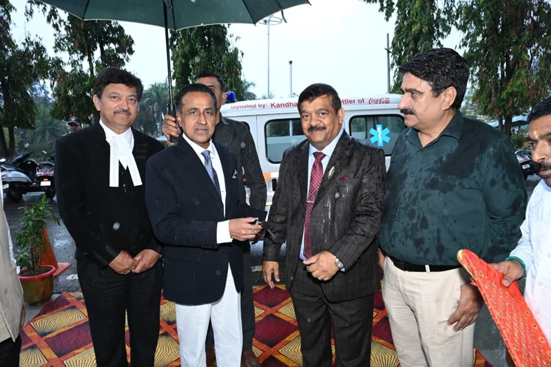Kandhari Beverages donates ambulance to HC