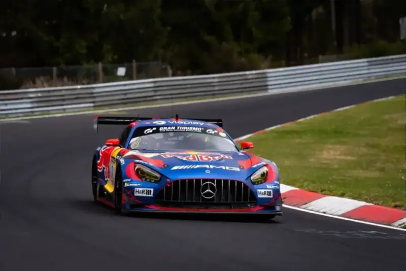 Max Verstappen triumphs at Nürburgring NLS2: a masterclass in endurance racing