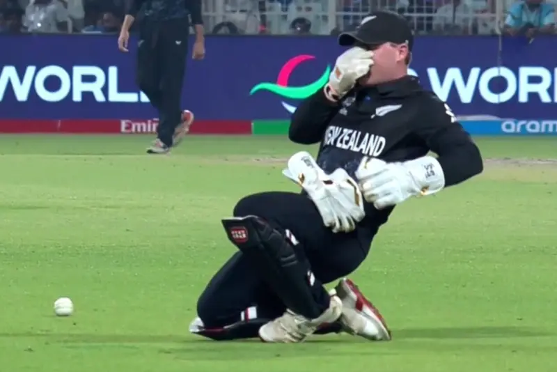 WATCH: Tim Seifert Struck on Face While Wicketkeeping in NZ vs SA T20 World Cup 2026 Semifinal
