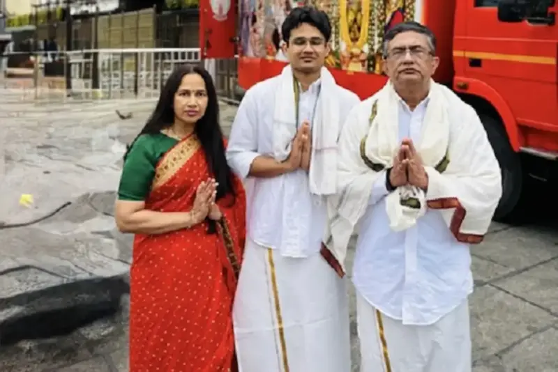 Tirumala: శ్రీవారిని దర్శించుకున్న నేషనల్ స్టాక్ ఎక్స్చేంజ్ సీఈవో