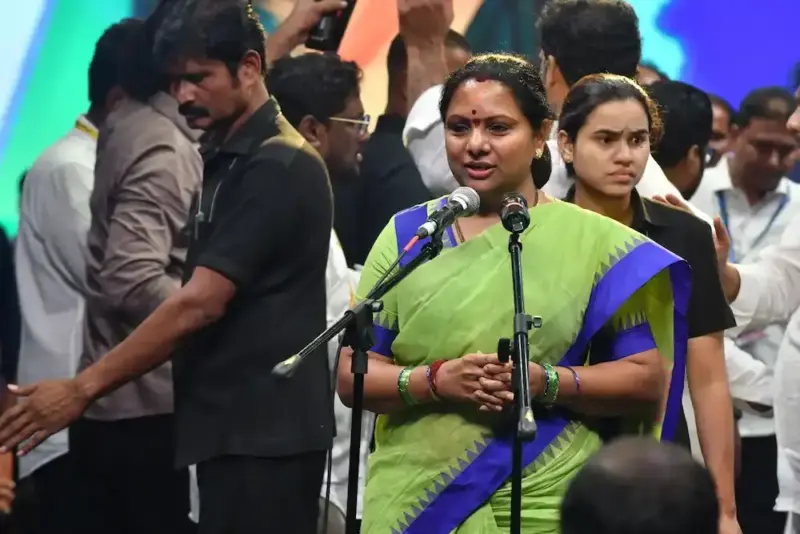 మీ టైమ్ ముగిసిందంటూ బిఆర్ఎస్ కు కవిత కౌంటర్
