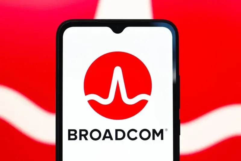 Broadcom Price Target Lowered Amid Anthropic Demand Uncertainty