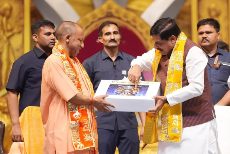वाराणसी का रोम-रोम हुआ रोमांचित, दर्शकों ने देखा कैसा था सम्राट विक्रमादित्य का सुशासन, देखें Photos