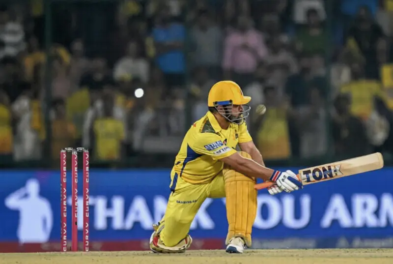 Mike Hussey Reveals Exact Role for MS Dhoni When He Returns During MI vs CSK IPL 2026