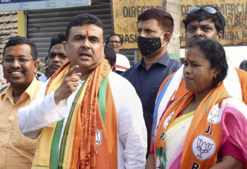 ಸುವೇಂದು ಅಧಿಕಾರಿ ಬಂಧನ ಯಾಕಿಲ್ಲ? ನಾರದ ಹಗರಣ ಬಯಲಿಗೆಳೆದ ಪತ್ರಕರ್ತ ಪ್ರಶ್ನೆ