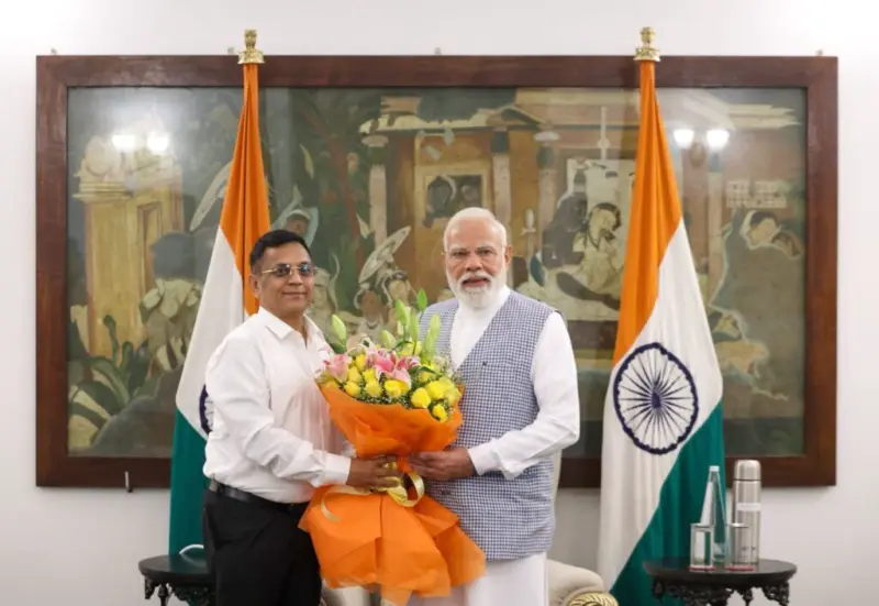 Prime Minister Narendra Modi meets NITI Aayog's new full-time member Dr Gobardhan Das, calls his journey 'very inspiring'