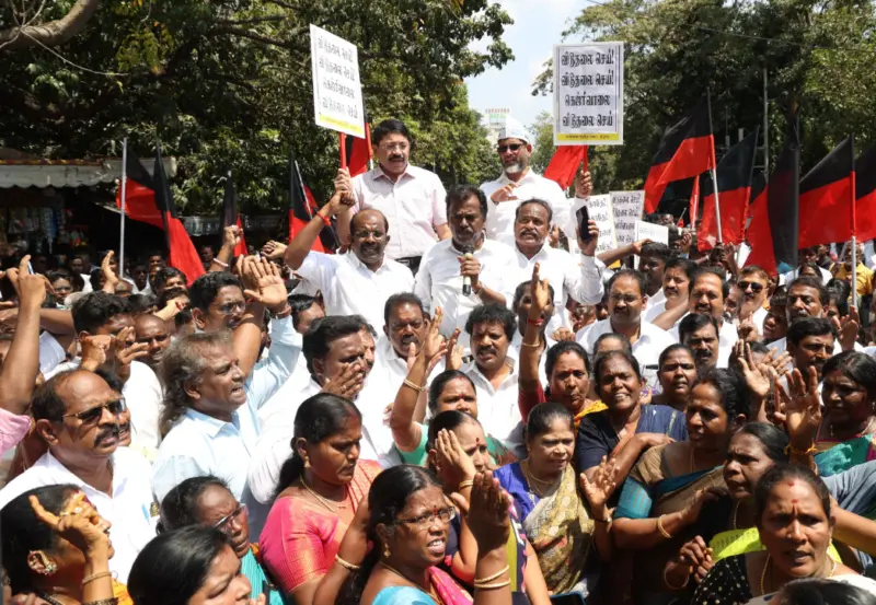 கெஜ்ரிவால் கைது:  சென்னையில் திமுக ஆர்ப்பாட்டம்!