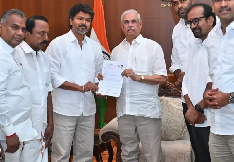 118 பேர் ஆதரவு இல்லை!.. விஜய் பதவியேற்பதில் சிக்கல்!.. நடப்பது என்ன?...