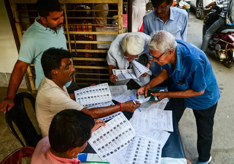 ಆಳ-ಅಗಲ | ಮತ ಸಮರ: ಎಸ್‌ಐಆರ್‌ಗೆ ನಲುಗಿದ ಪಶ್ಚಿಮ ಬಂಗಾಳ