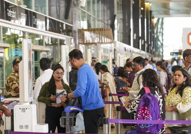 DigiYatra queue longer than regular line at Bengaluru airport