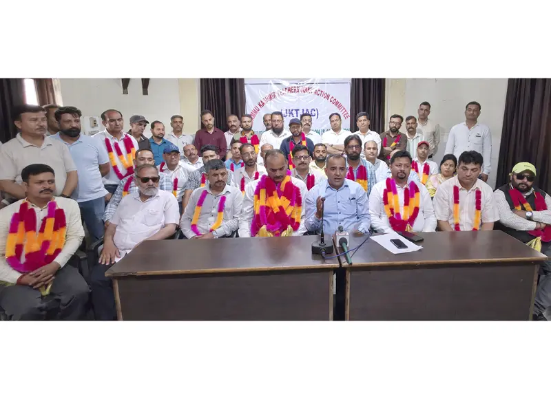 JKTJAC raises teachers' issues, announces expanded provincial body