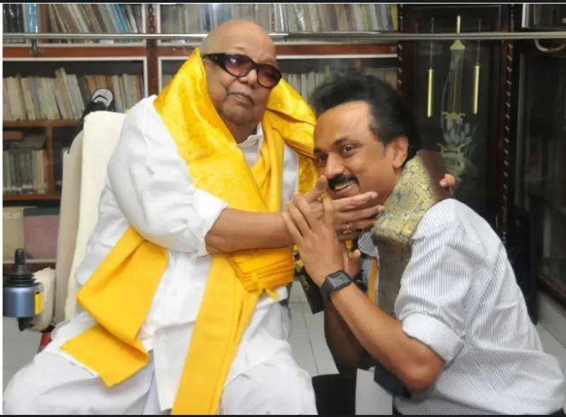 கலங்கரை விளக்கமாய் வழிகாட்டும் கலைஞர்: ஸ்டாலின் புகழ்மாலை!
