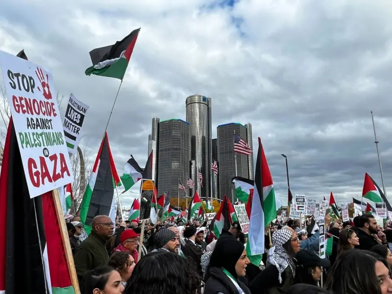 டிரம்பை வெற்றி பெற வைத்த அரபு அமெரிக்கன்ஸ். எப்படி?