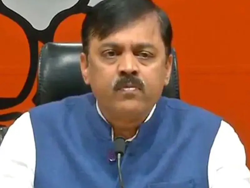 అప్పుతెచ్చుకోవడంలో ఏపీ ప్రభుత్వం పీహెచ్డీ చేసింది.