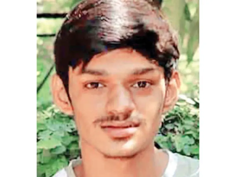 Women call helpline when stalked, but few register FIR