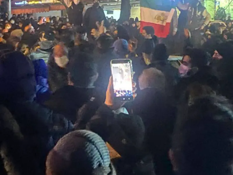 Iran Protests Turn Violent: Mass Arrests & Internet Blackout Follow Fiery Protests
