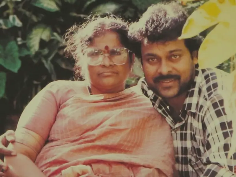 "Our first source of courage": Chiranjeevi pens heartfelt message on Mother's Day