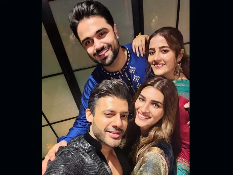 Kriti's Multimillionaire Boyfriend Revealed