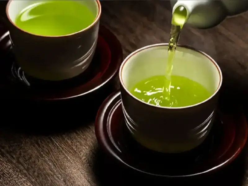 Weight Loss Tips : What is the right time to drink green tea for weight loss? Learn here