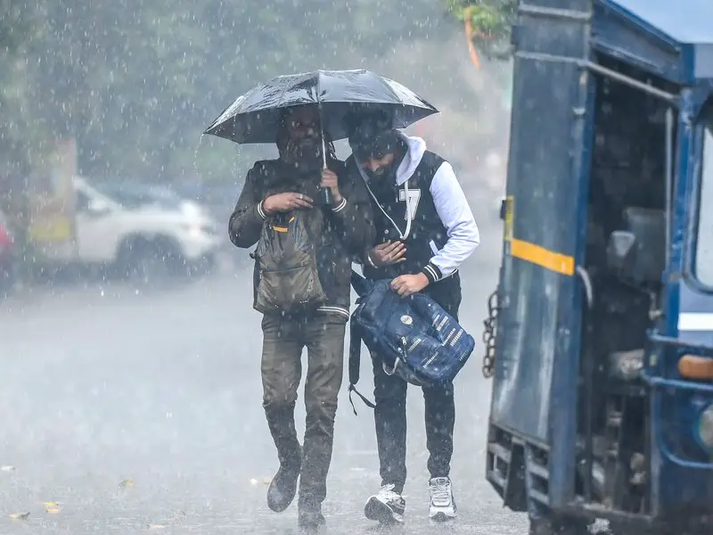24 Dead in UP Due to Storms and Heavy Rains: اتر پردیش میں آندھی اور موسلا دھار بارش سے 24 افراد ہلاک، وزیر اعلیٰ یوگی کا امداد کا اعلان