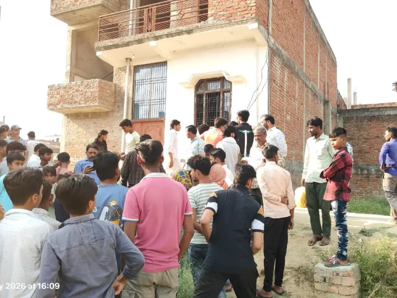 अंबेडकरनगर में दिल दहला देने वाली वारदात: सऊदी में पति की दूसरी शादी से आहत मां ने 4 बच्चों को ईंट से कूचकर मारा, फोरेंसिक टीम ने जुटाए सबूत