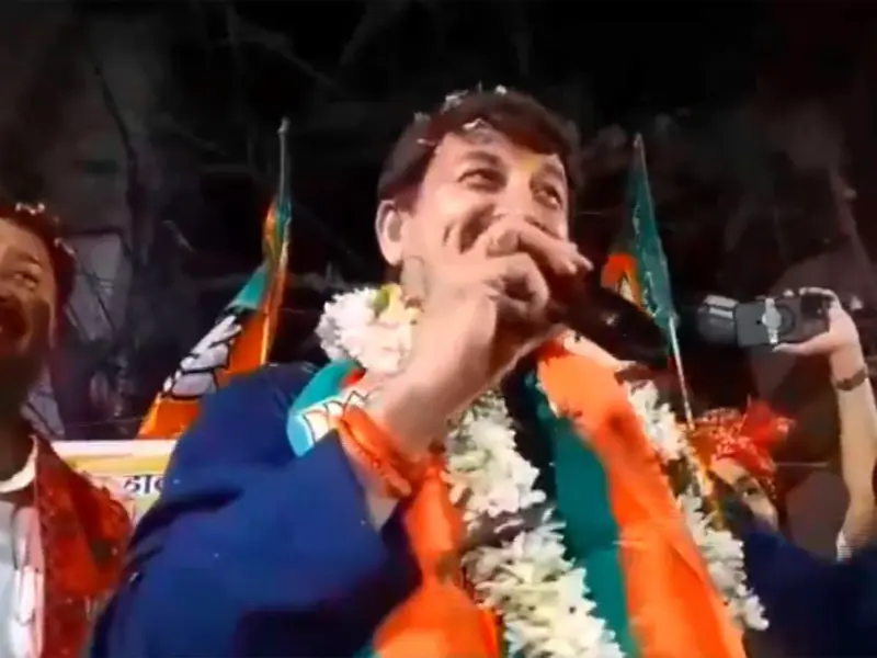 BJP leader Manoj Tiwari campaigns in Howrah ahead of West Bengal Assembly polls