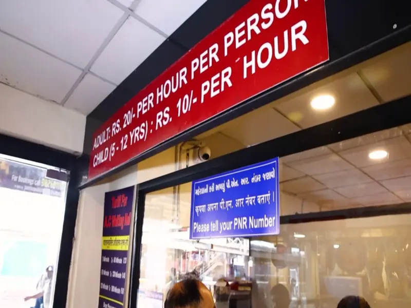 Gujarat: Ahmedabad Junction's ₹20 AC waiting hall sees massive response