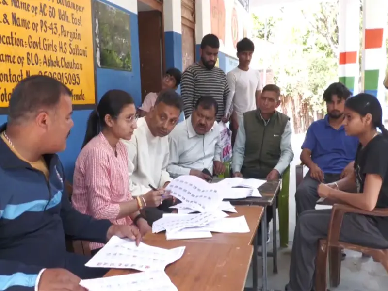 Special electoral roll drive enrols first-time voters in Udhampur school