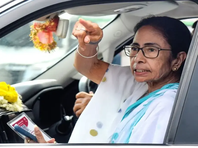 Decimated By BJP In West Bengal Polls, Mamata Banerjee Says 'BJP Looted Over 100 Seats'