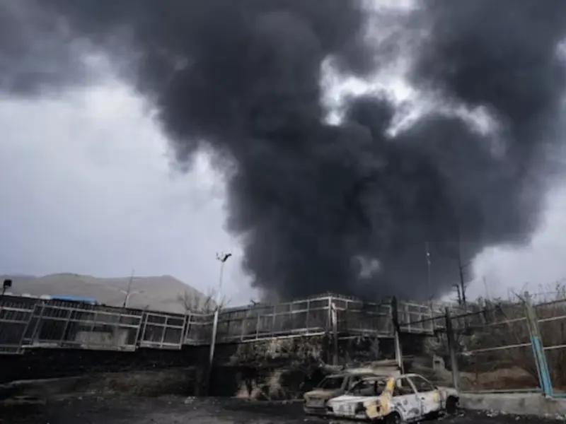US-Israel-Iran War Latest News: Khorramabad Airport Targeted In Strike, Massive Explosions Reported in Tehran Amid Strait Of Hormuz Deadline