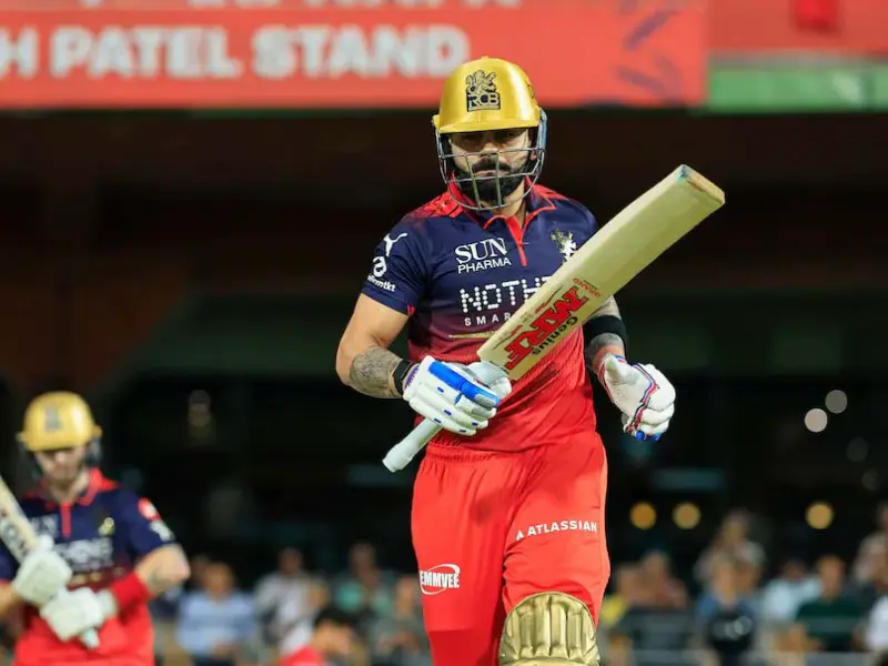 IPLలో సరికొత్త రికార్డులు సృష్టించిన కోహ్లి