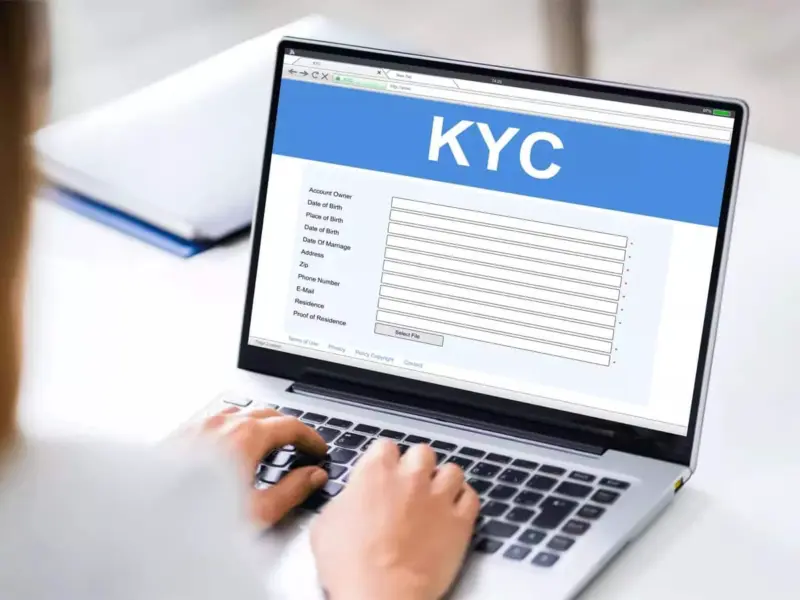 আপনার কাছে কি CKYC নম্বর আছে? বারবার KYC করার ঝামেলা থেকে মুক্তি পেতে জেনে নিন এই কার্ড কীভাবে তৈরি করবেন