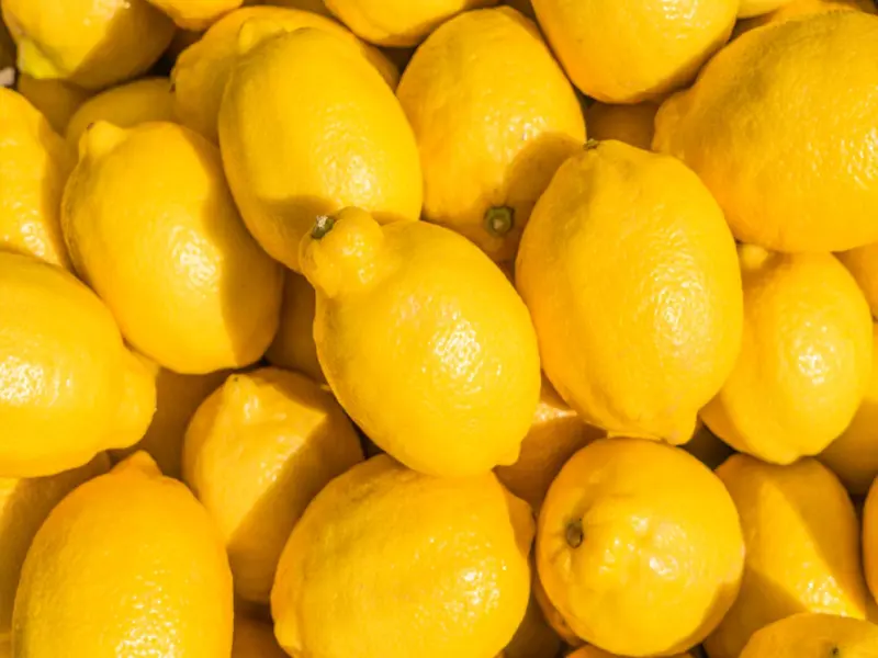 How to Choose Juicy Lemons: Simple Tips to Avoid Buying Dry Lemons