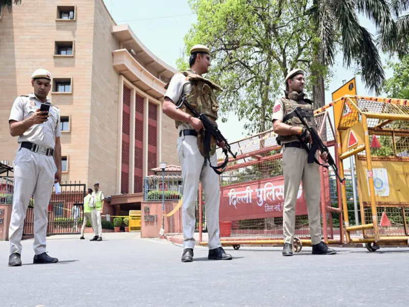 Delhi Police launches fuel-saving drive following PM Modi's austerity appeal