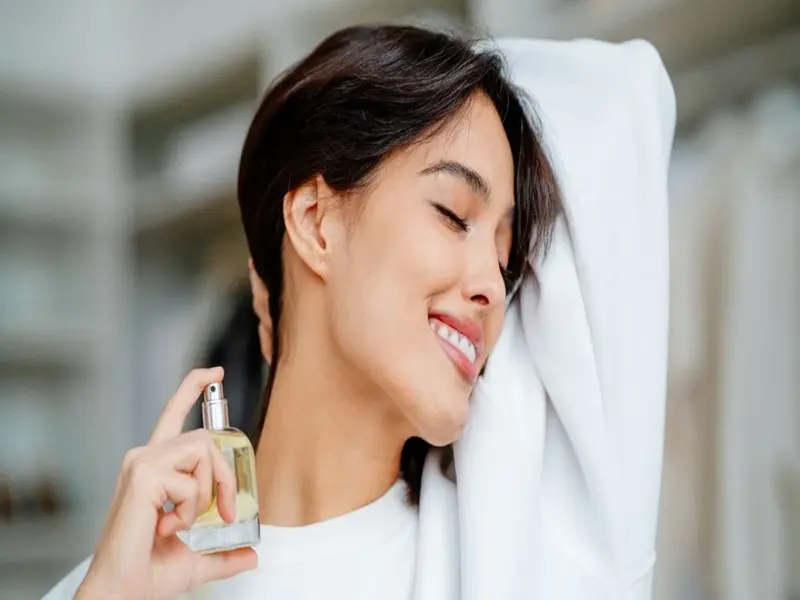 Create Your Signature Scent: Expert Perfume Layering Tips to Stand Out