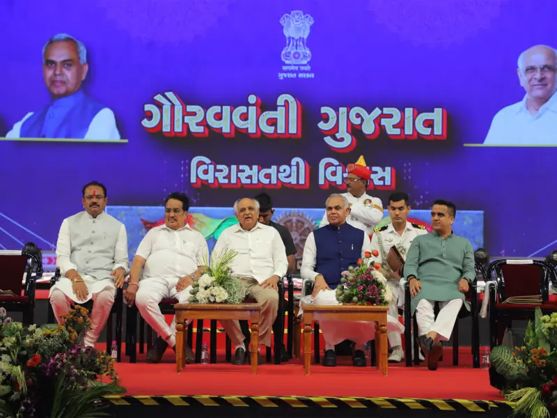 Gujarat CM allocates Rs 7.50 crore for Surat city and district development