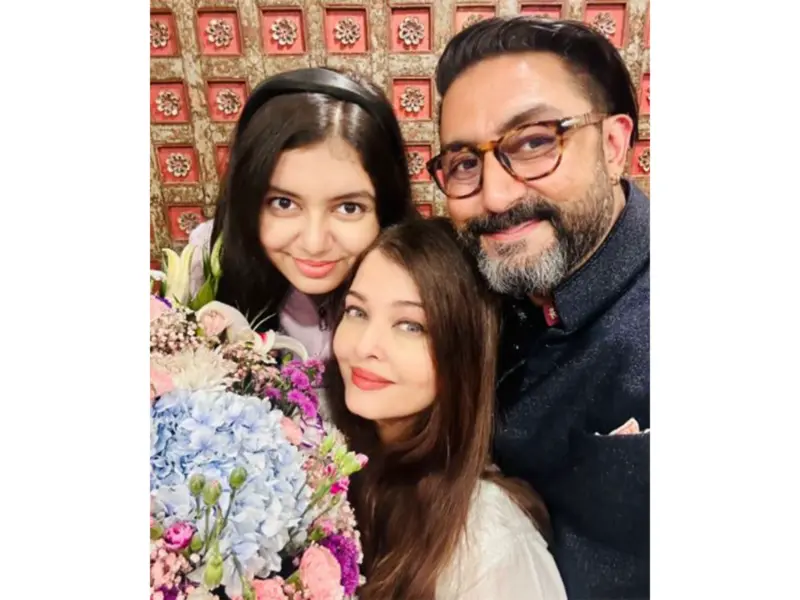 Aishwarya Rai marks 19 years of marriage with family post