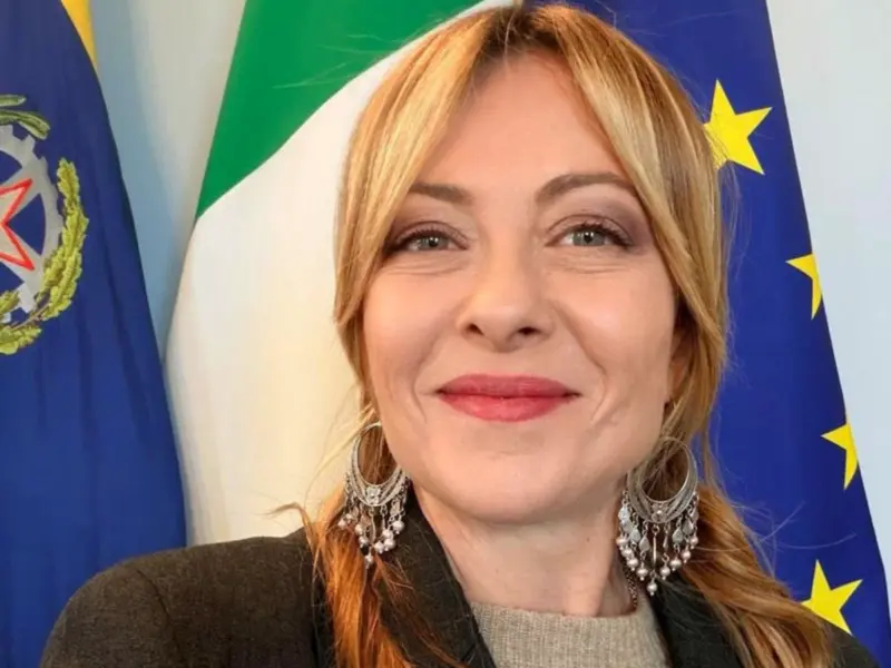 'Kaun Gift Kiya': Desi Internet Melts Over Italian PM Giorgia Meloni's Viral Jhumka Pic, Netizens Say 'You Deserve One Bindi On Forehead'