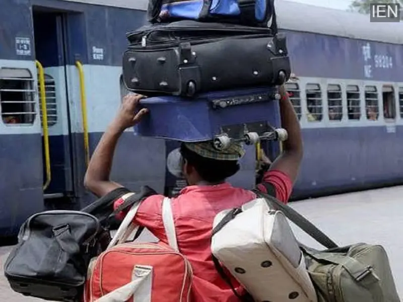 Left Luggage on the Train? Don't Panic! Here's How Indian Railways Will Help You-Absolutely Free of Cost