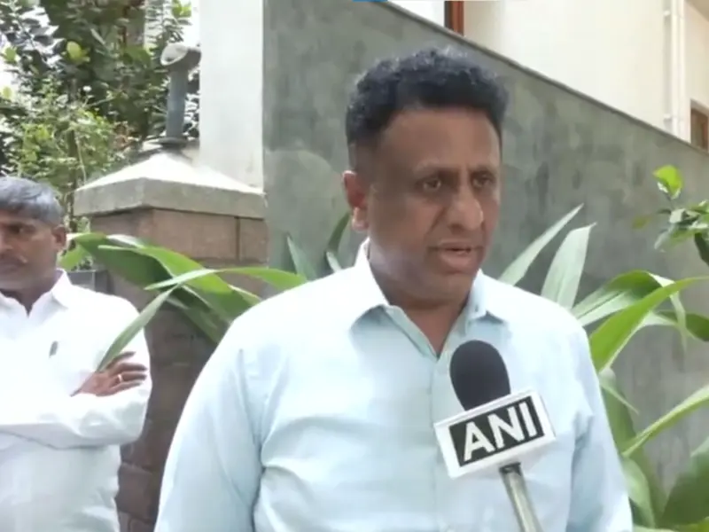 No claimants for Karnataka CM post; DK Shivakumar to assume charge, says Congress leader