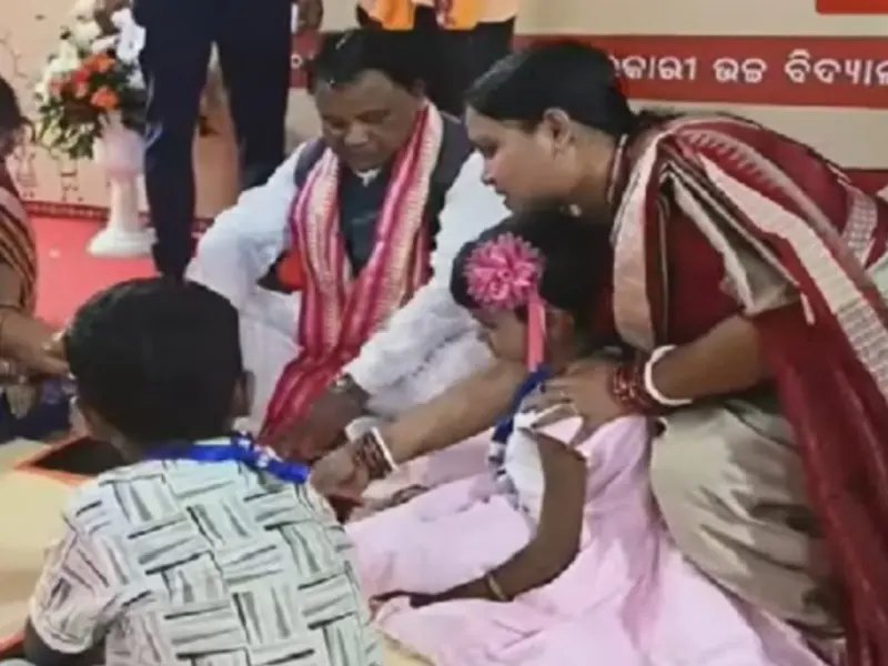 ଖଡ଼ିଛୁଆଁ କାର୍ଯ୍ୟକ୍ରମକୁ ମିଳିଲା ନୂଆ ଆକାର, ଅଙ୍ଗନବାଡି ସହ ମିଶିବ ଶିଶୁ ବାଟିକା