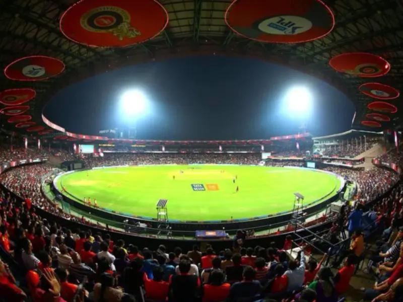 Bengaluru Weather Today: Will Rain Disrupt RCB vs CSK IPL 2026 Match at Chinnaswamy? Hourly Forecast Update And More Details Inside