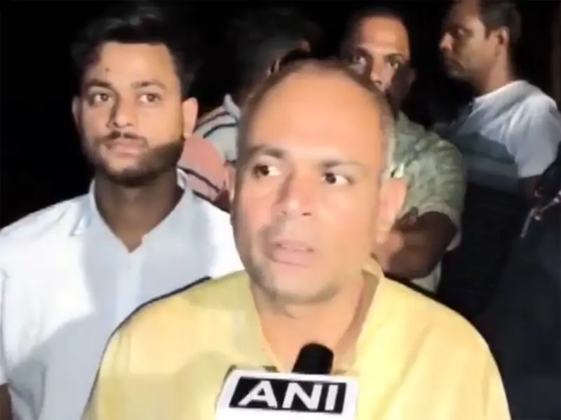 Rescue efforts continue after cruise boat capsizes in Jabalpur's Bargi Dam