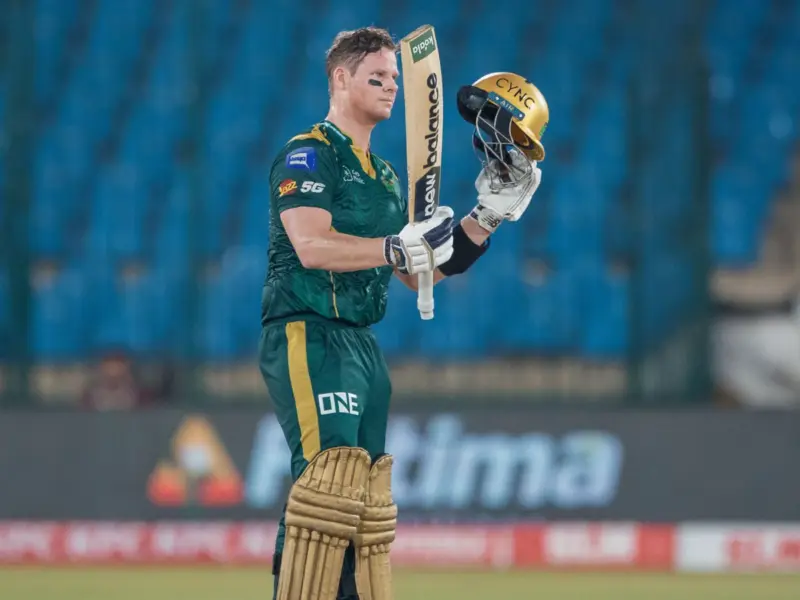 PSL 2026: Steve Smith's 28-Run Blitz Overshadowed as Usman Khan Stars in Hyderabad Kingsmen's Record Chase | WATCH